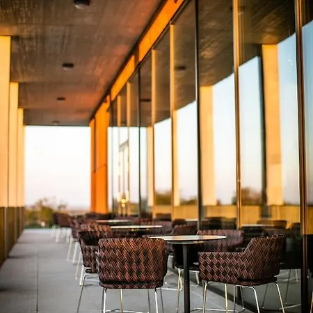 Vinarstvi Obelisk 4* Вальтице